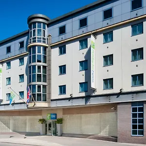Szálloda Express City, An Ihg ***