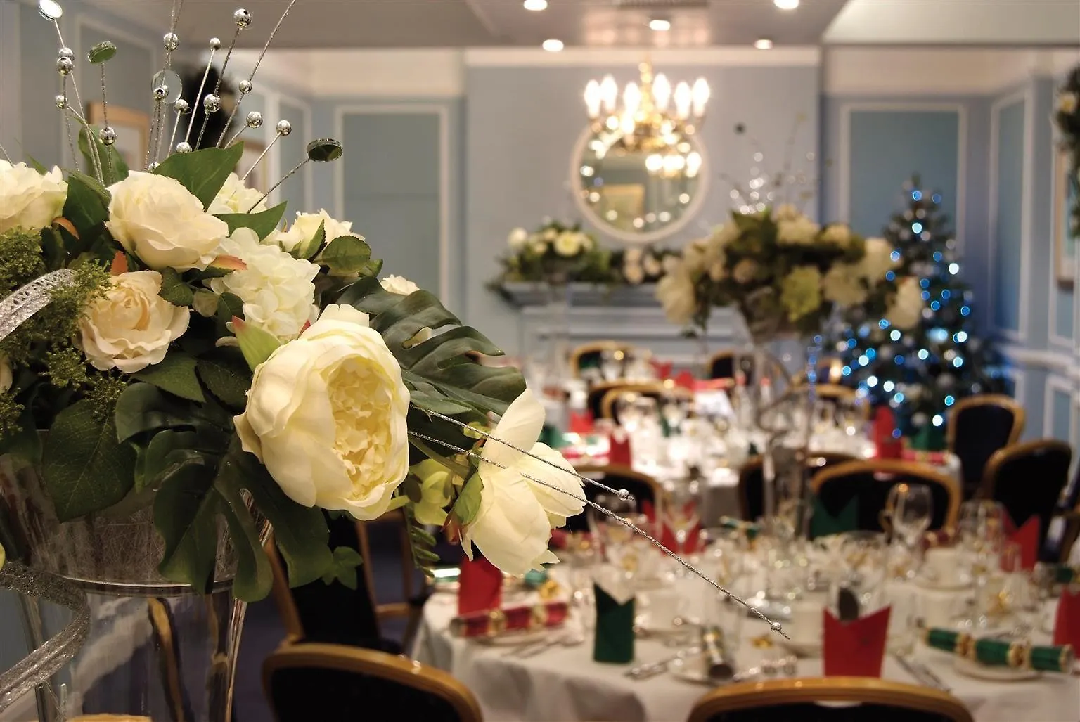 The Dean Court Hotel York 4*,