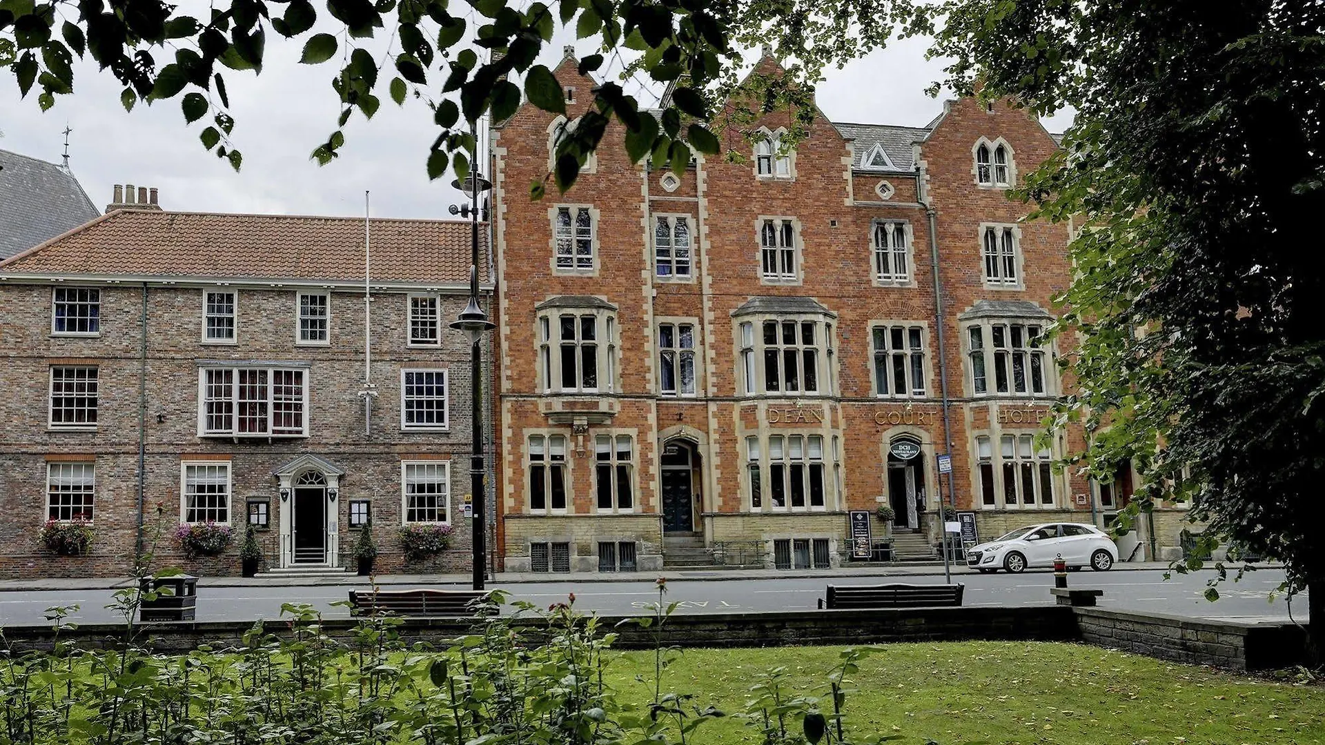 The Dean Court Hotel York